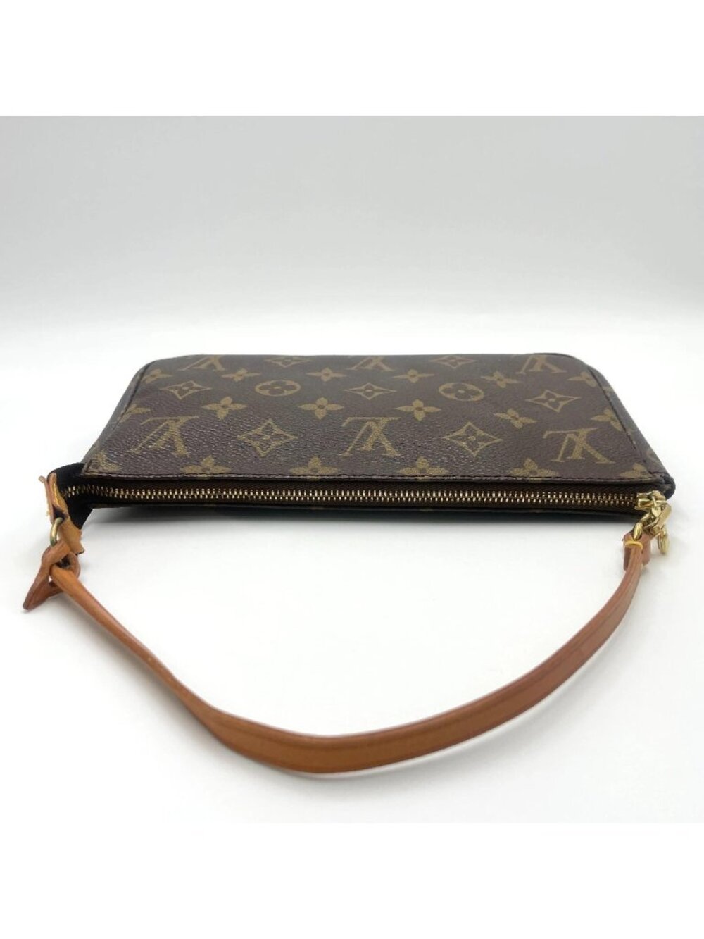 Authentic Louis Vuitton Pochette Accessoires Monogram Canvas Shoulder Bag - Picture 10 of 16
